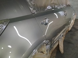 Полная покраска автомобиля: этапы, особенности и советы