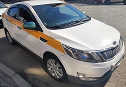 Аренда автомобиля для работы в такси: плюсы и минусы