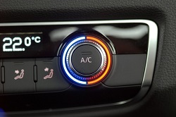 Частые поломки автомобильного кондиционера: причины и методы ремонта