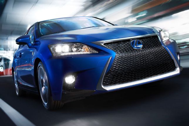 Lexus CT200h Sport: внешний вид и управление