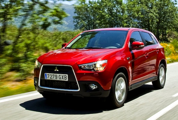 Mitsubishi ASX - компактный кросовер