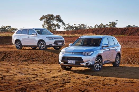 Mitsubishi Outlander PHEV: обзор автомобиля