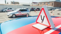 В яку автошколу записатися в Києві у 2023 році: корисні поради