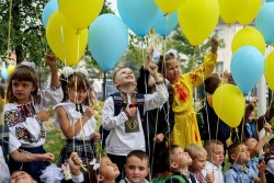 Как отмечают День знаний в Украине: особенности праздника