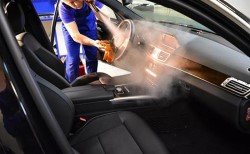 Способы проведения химчистки салона автомобиля и основные правила действий